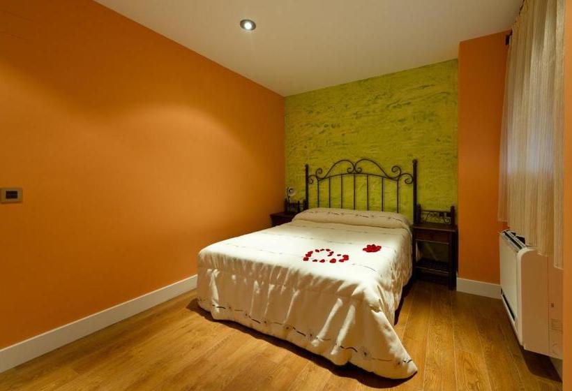 Aparthotel Capitolina