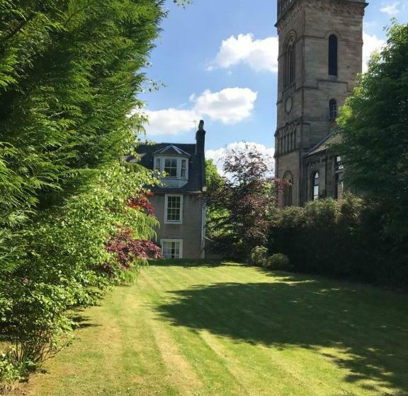 Ashtree House Hotel, Glasgow Airport & Paisley