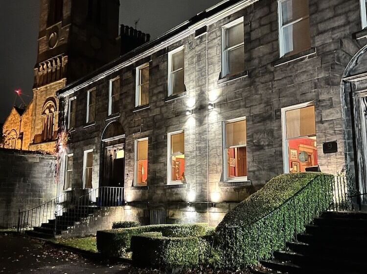 Ashtree House Hotel, Glasgow Airport & Paisley