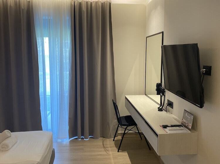 Barbie Hotel Apartments