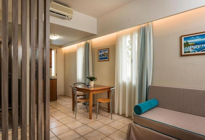 Elotis Suites