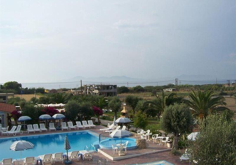 Filoxenia Apartments & Studios