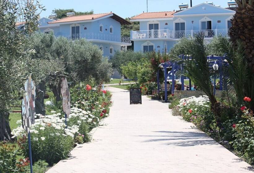 Filoxenia Apartments & Studios