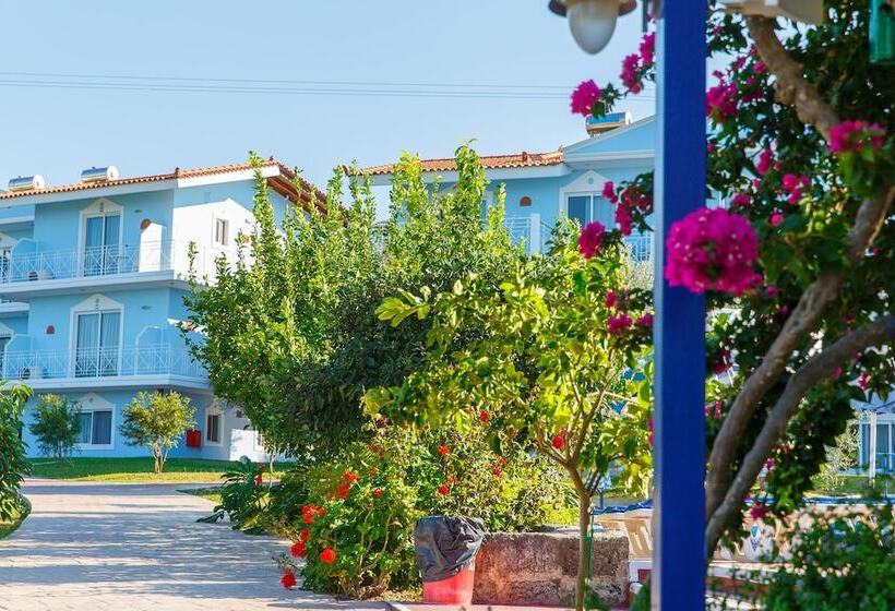 Filoxenia Apartments & Studios