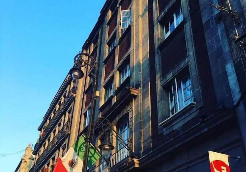 Hostel Mundo Joven Catedral