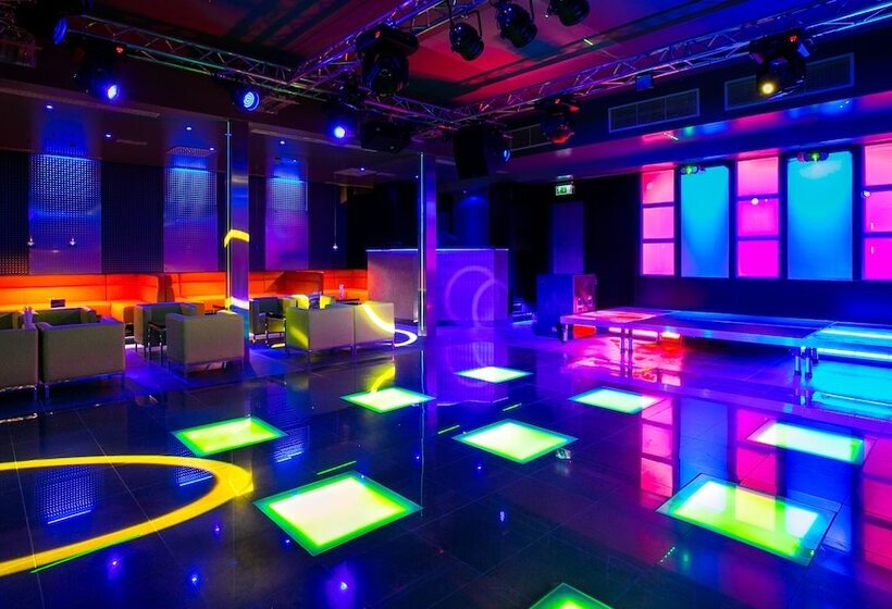 酒店 Admiral Grand