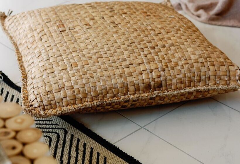 Отель Aegean Palace