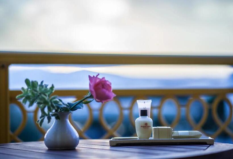 Отель Aegean Palace