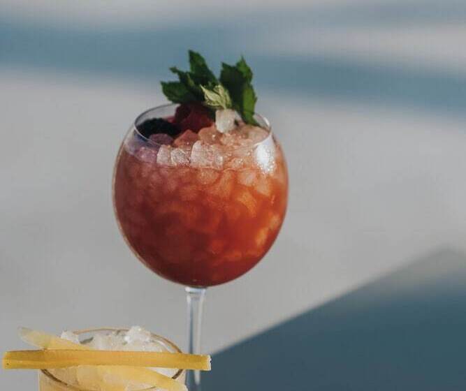 Отель Aegean Palace