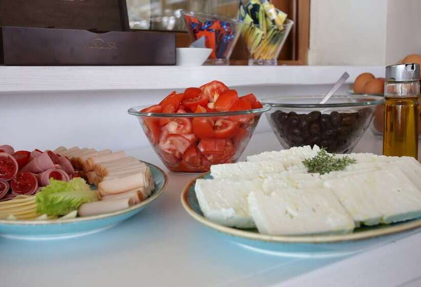 هتل Anny Residences & Suites