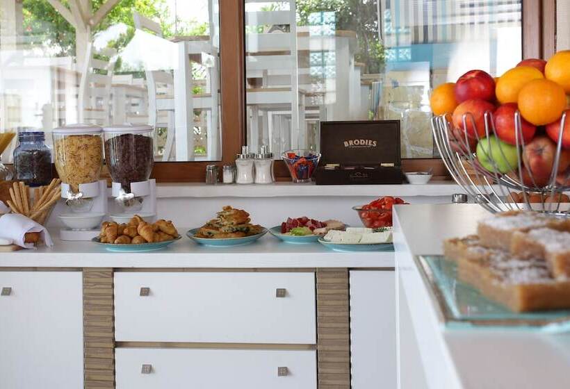 هتل Anny Residences & Suites