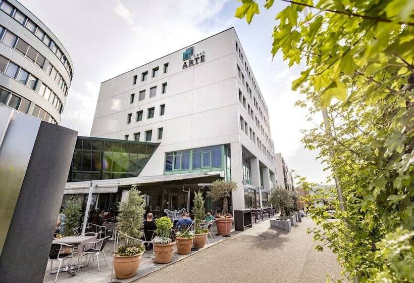 酒店 Arte