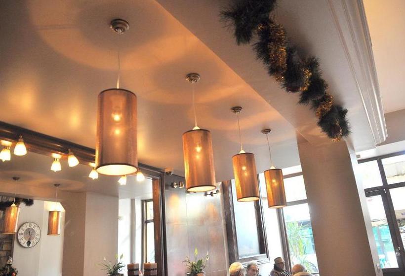 Отель Athens City