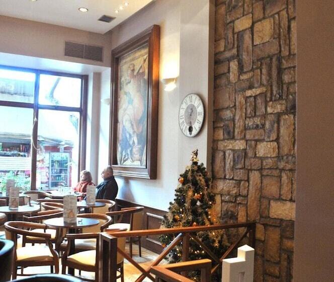 Отель Athens City