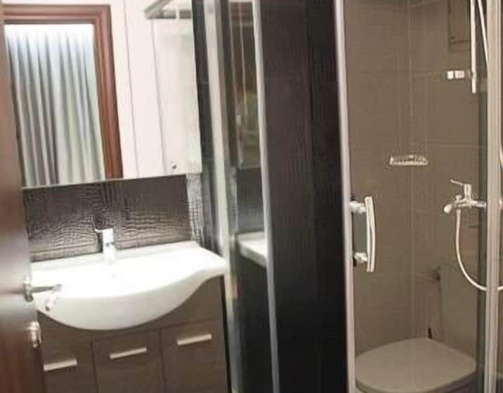 Отель Athens City