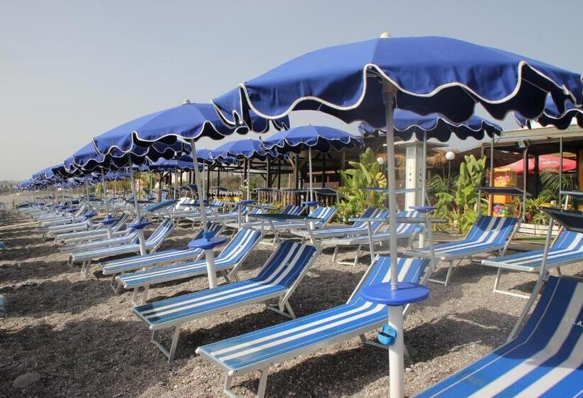 هتل Atlantis Palace
