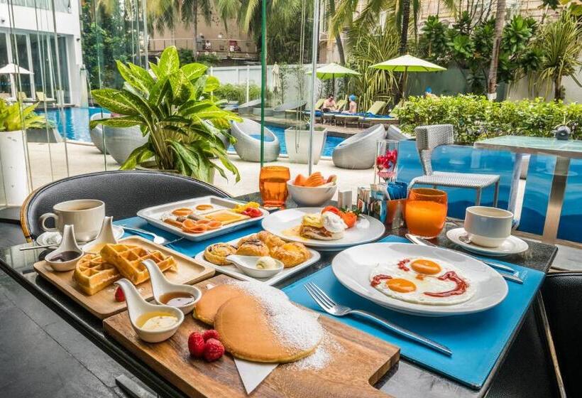 هتل Baraquda Heeton Pattaya By Compass Hospitality