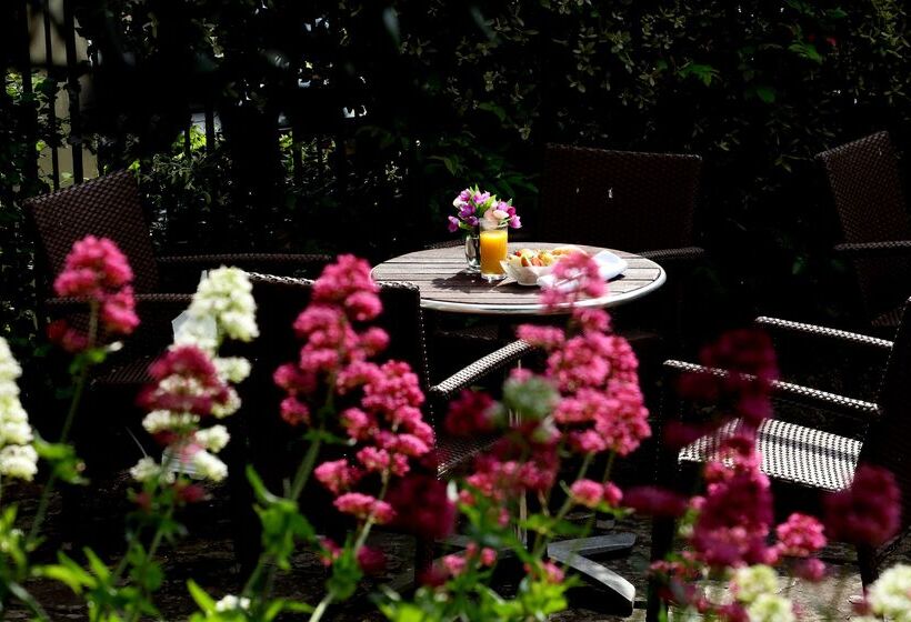 فندق Best Western Henbury Lodge