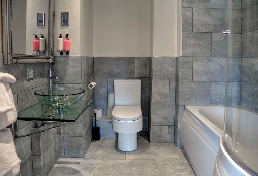 فندق Best Western Henbury Lodge