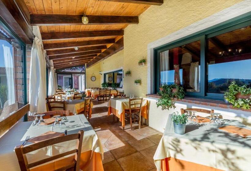 בית מלון כפרי Borgo Di Campagna