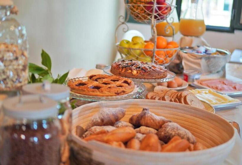 בית מלון כפרי Borgo Di Campagna