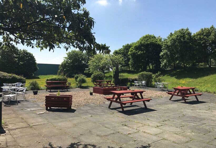 酒店 Campanile Bradford