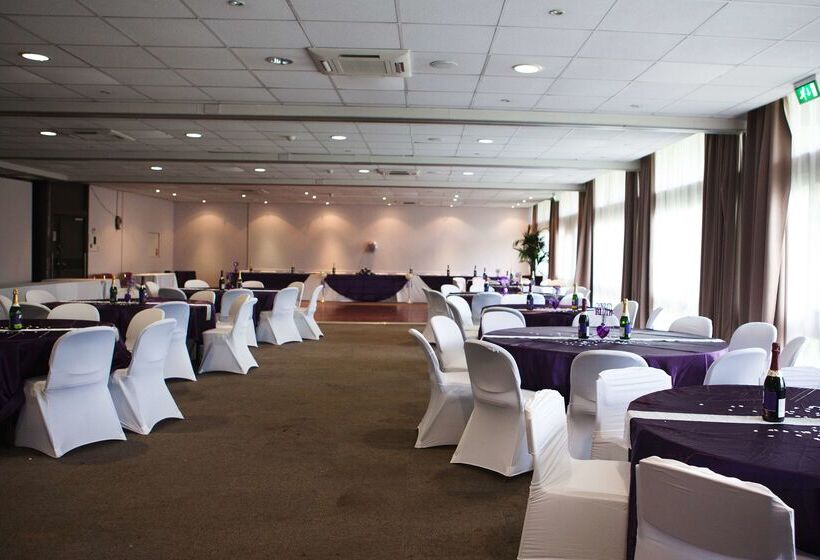 酒店 Campanile Bradford