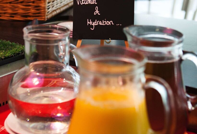 酒店 Campanile Bradford