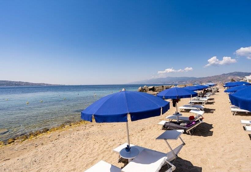 ホテル Capo Peloro