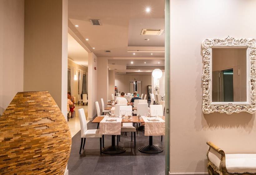 ホテル Capo Peloro