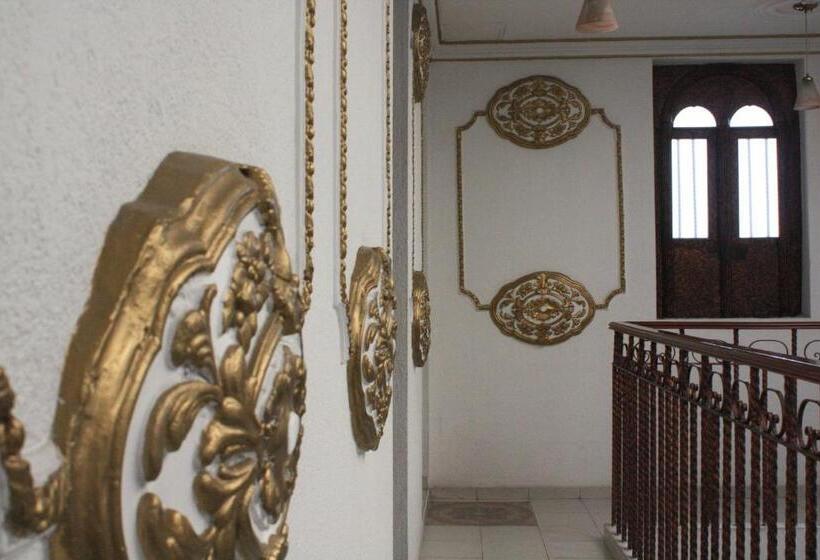 Отель Casa De La Luna