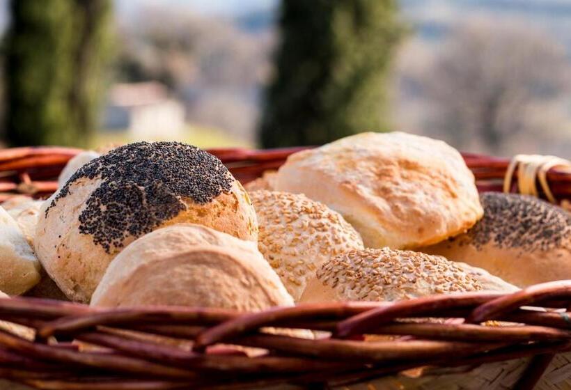 فندق Castello Di Petroia Dimora D Epoca