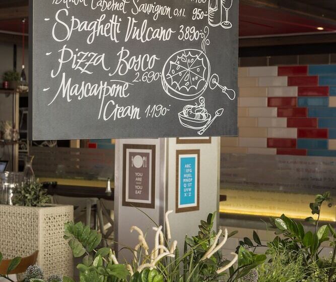 בית מלון כפרי Castle Garden