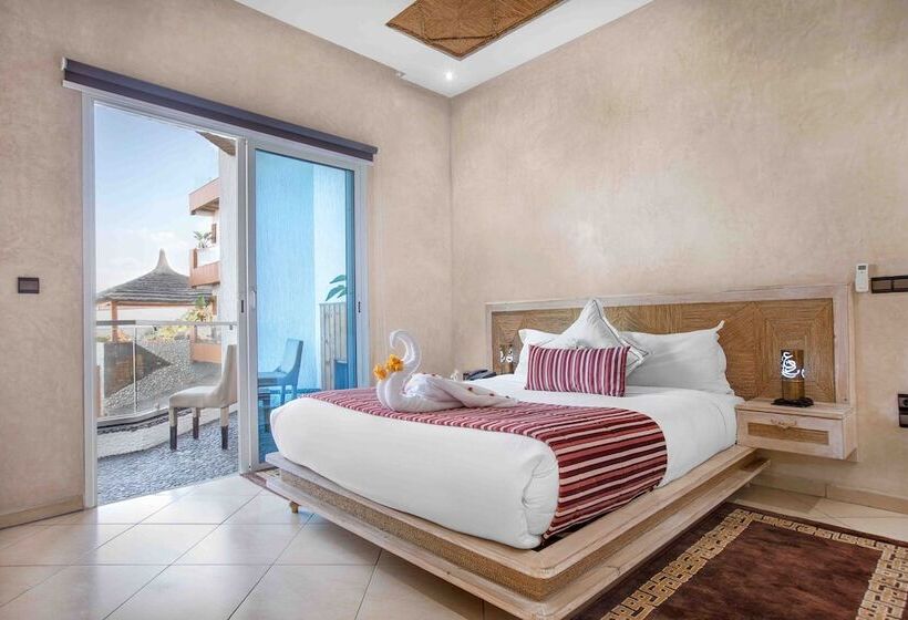 هتل Chateau Eden El Rouh