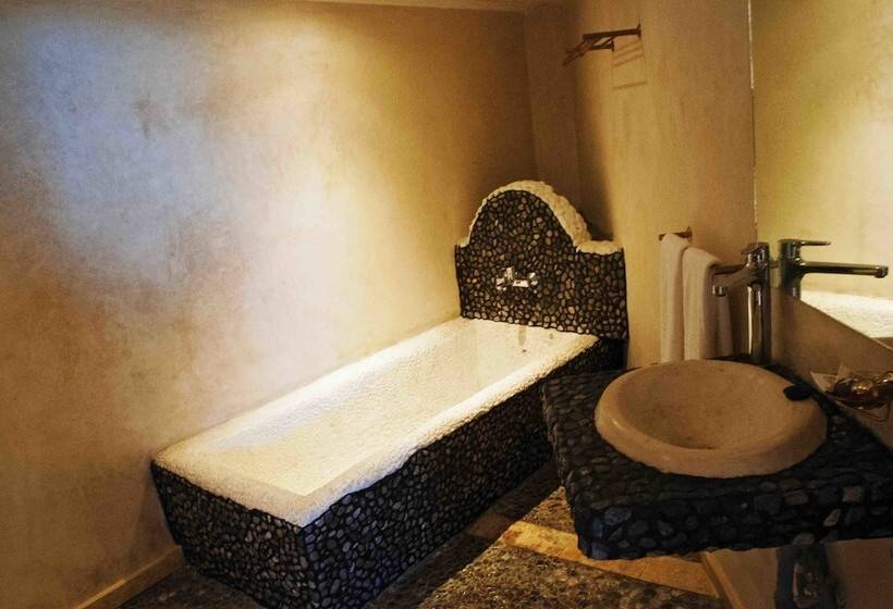 هتل Chateau Eden El Rouh