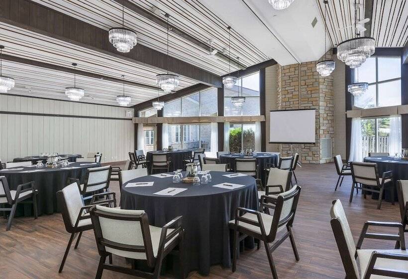 فندق Christie S Mill Inn & Spa, Bw Premier Collection