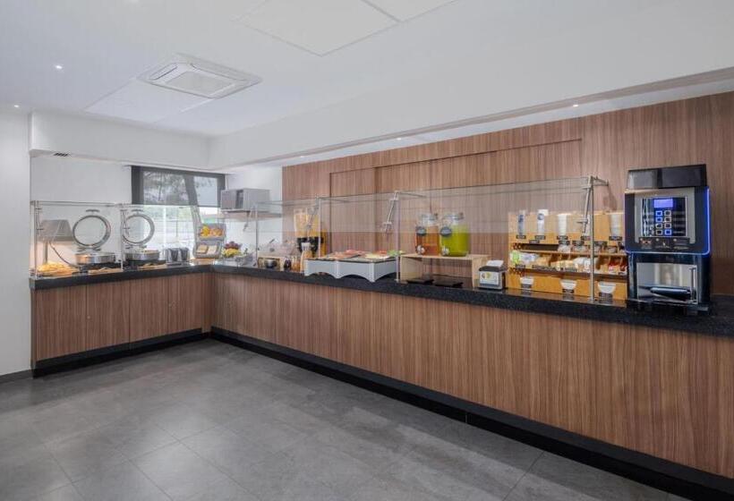 ホテル City Express By Marriott Silao Aeropuerto