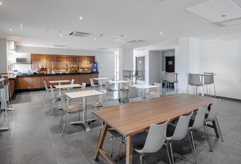 ホテル City Express By Marriott Silao Aeropuerto