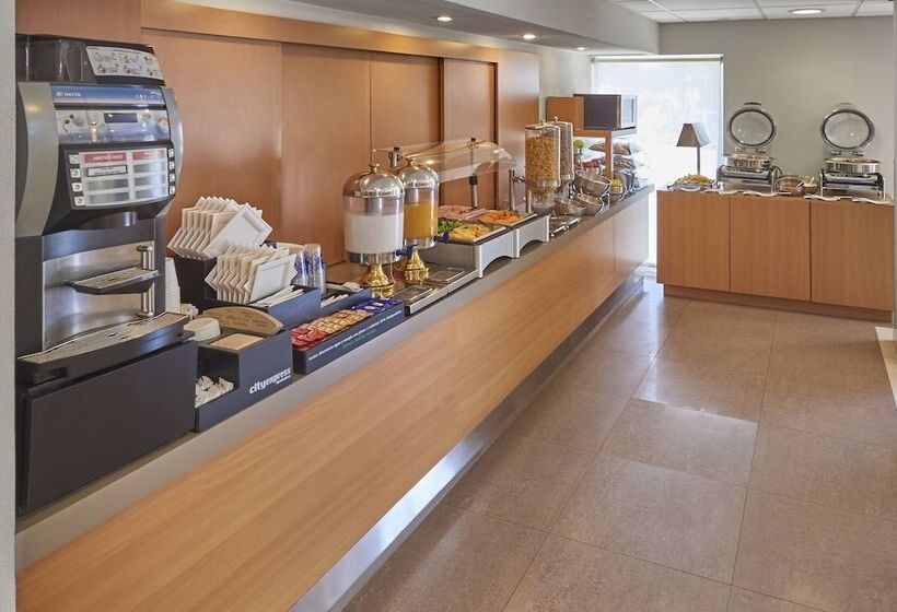 فندق City Express By Marriott Mazatlan