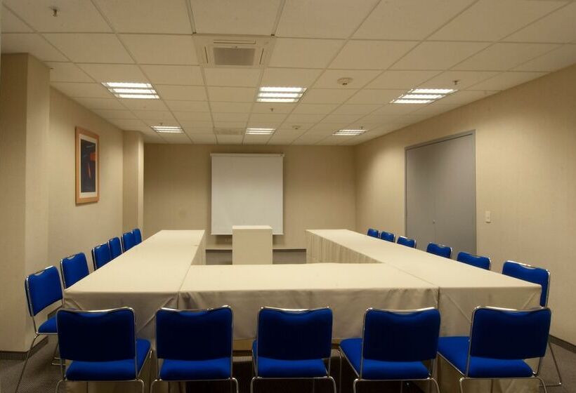 فندق City Express By Marriott Puebla Angelopolis