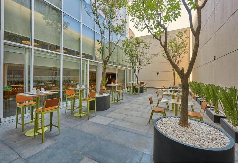 בית מלון כפרי City Express Plus By Marriott Ciudad De México Reforma El ángel