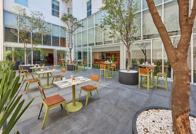 בית מלון כפרי City Express Plus By Marriott Ciudad De México Reforma El ángel