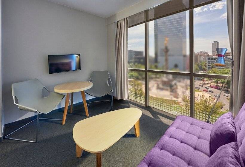 בית מלון כפרי City Express Plus By Marriott Ciudad De México Reforma El ángel