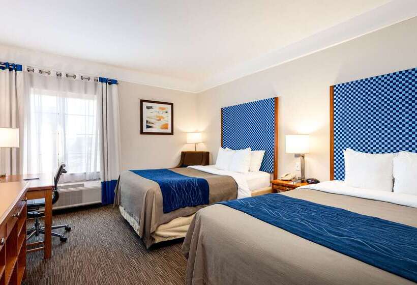 ホテル Spark By Hilton Savannah Airport