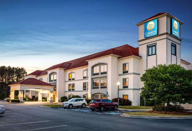 هتل Spark By Hilton Savannah Airport