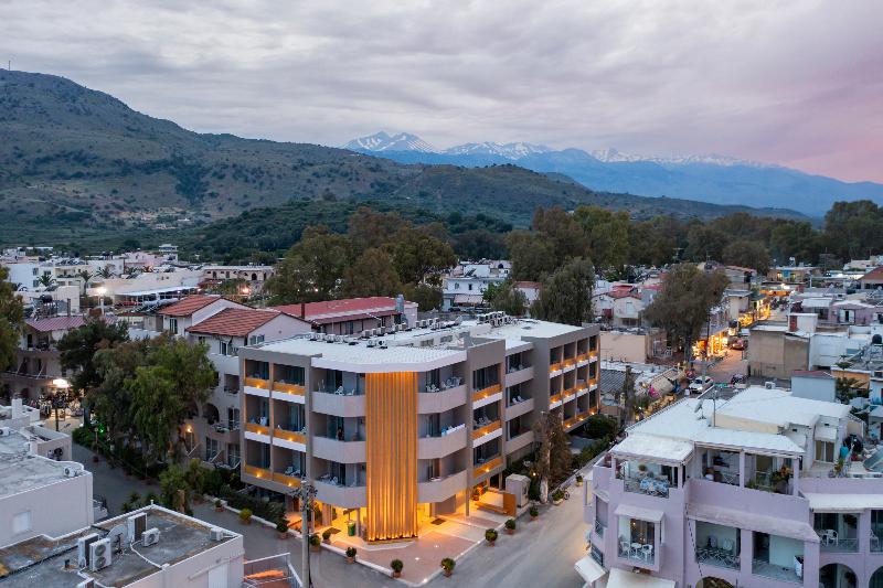 ホテル Corissia Beach