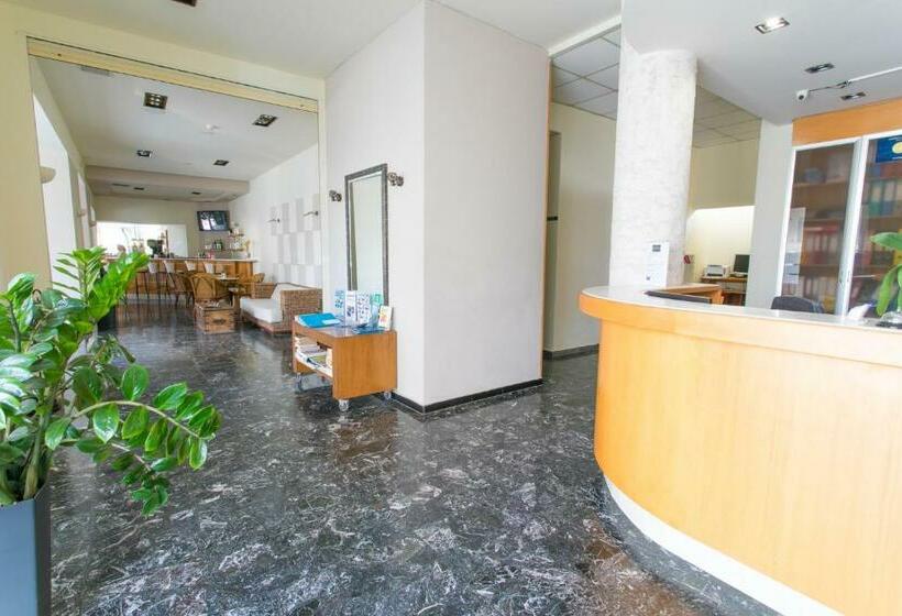 酒店 City Plus Rhodes