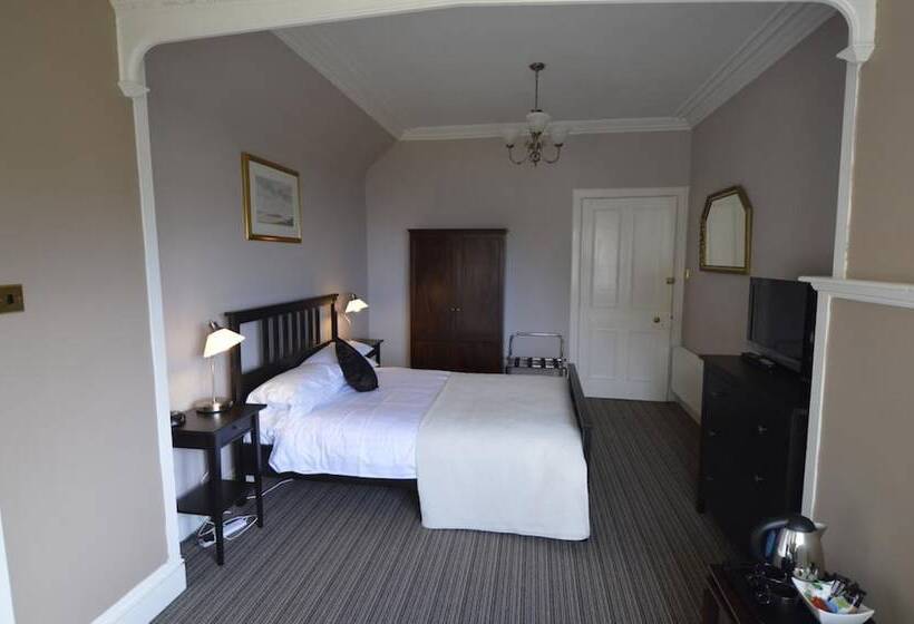 Отель Creag Mhor Lodge