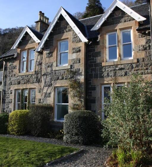 Отель Creag Mhor Lodge