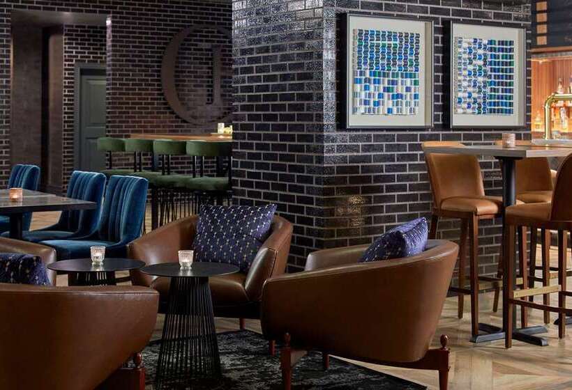 ホテル Cumberland House Knoxville, Tapestry Collection By Hilton